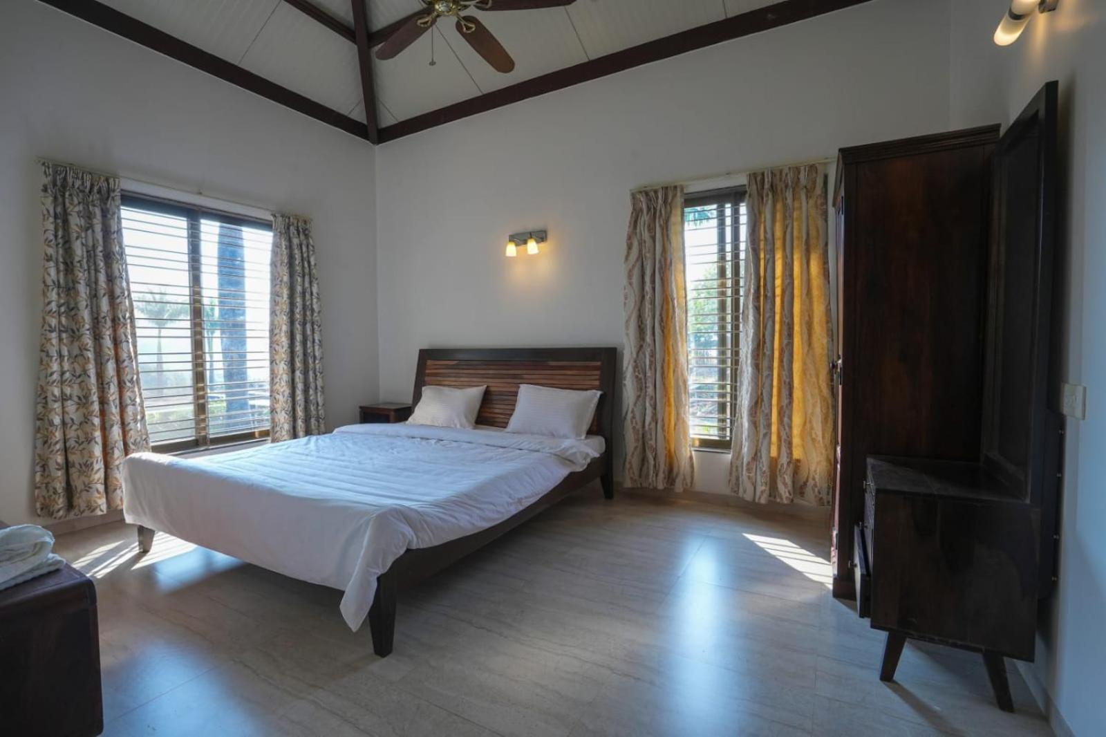 E&G Green Courts Resort At Koroli Hill Station Nashik Exterior foto